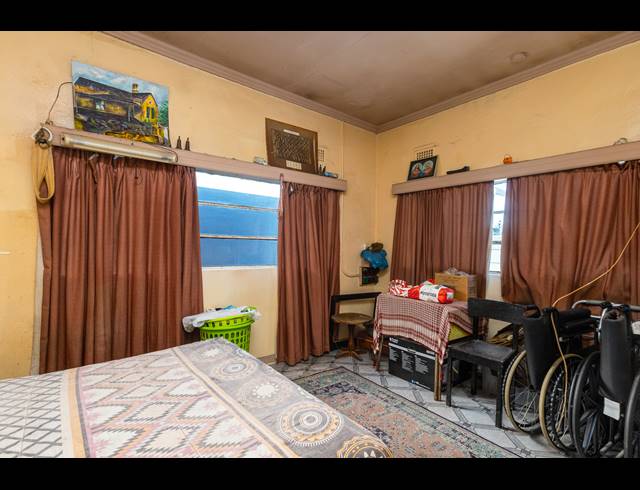 5 BEDROOM HOUSE FOR SALE IN VASCO ESTATE